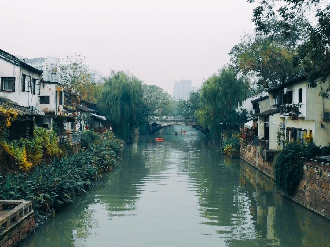 小河直街