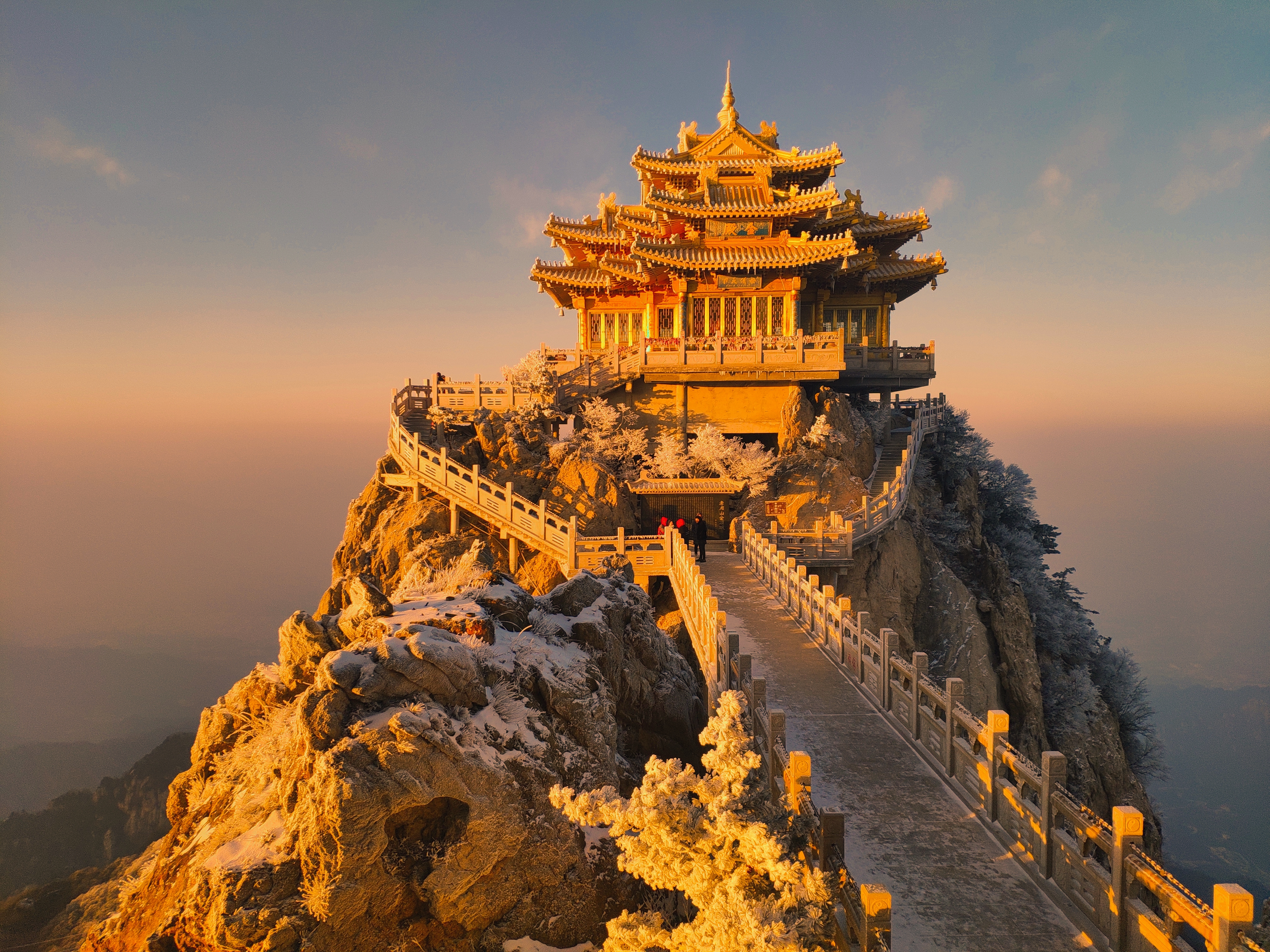 老君山金顶