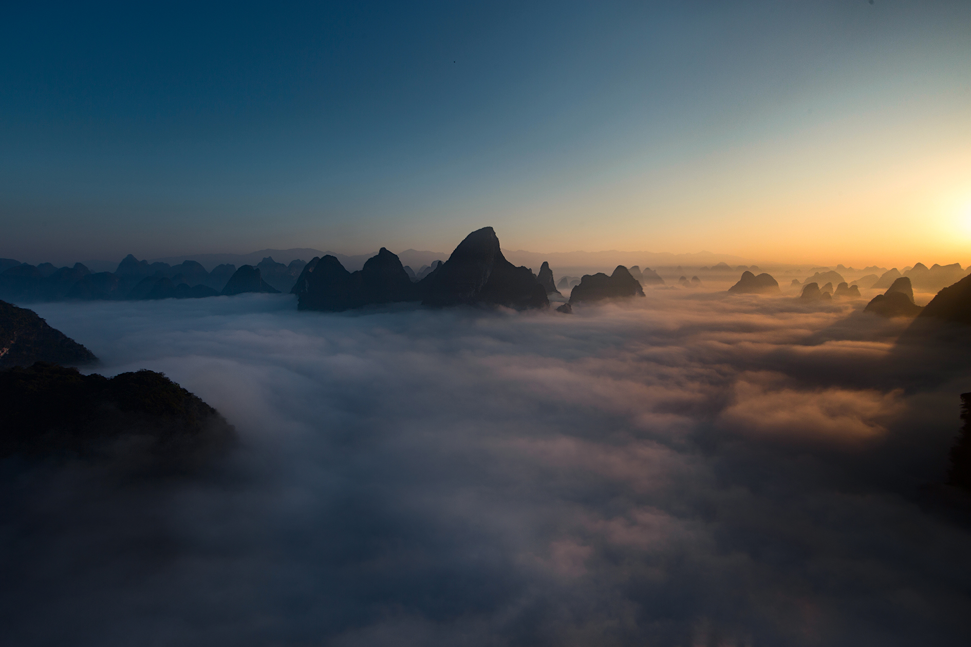 广西山水-相公山云海