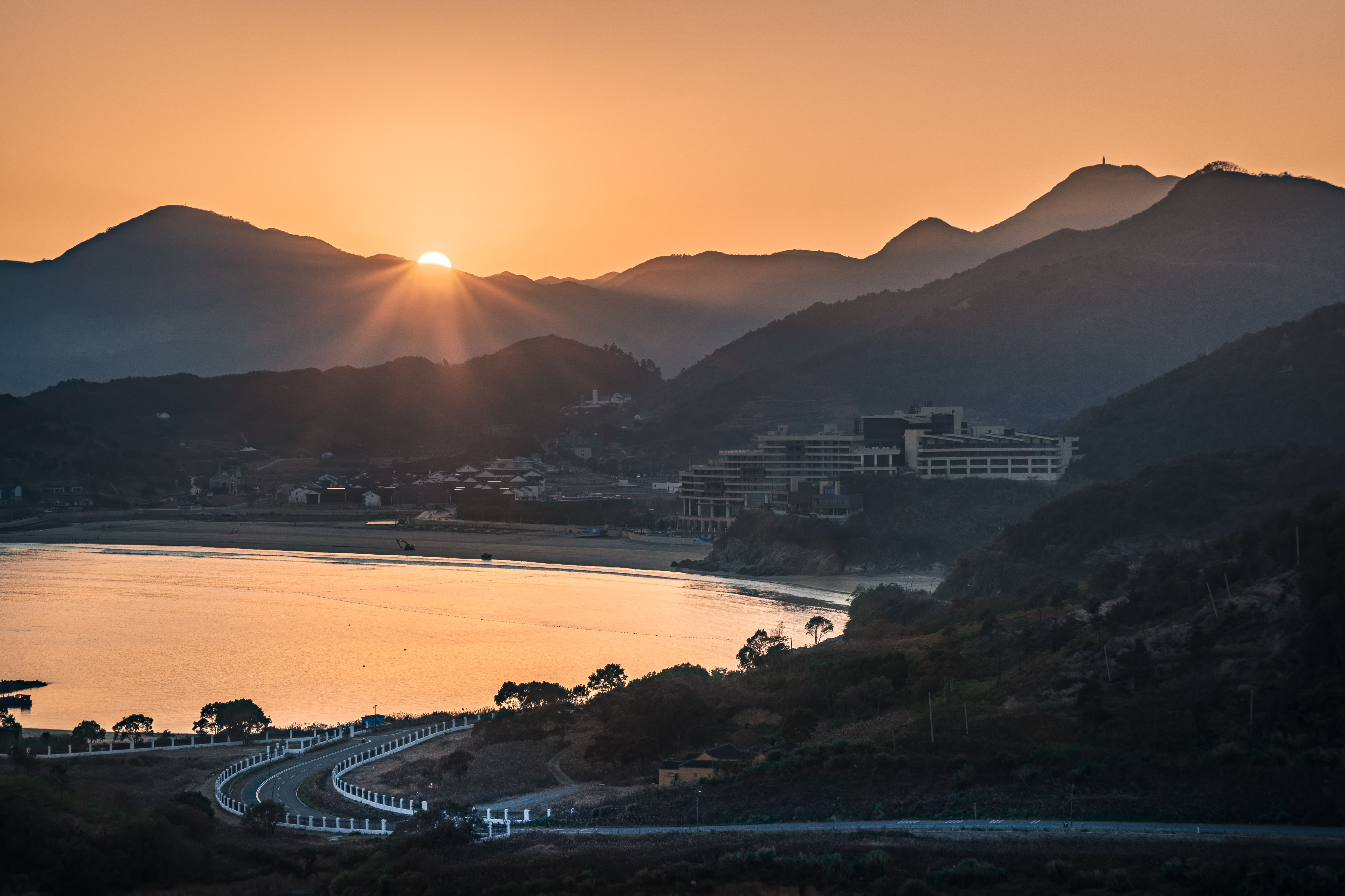 象山 半邊山 慕色