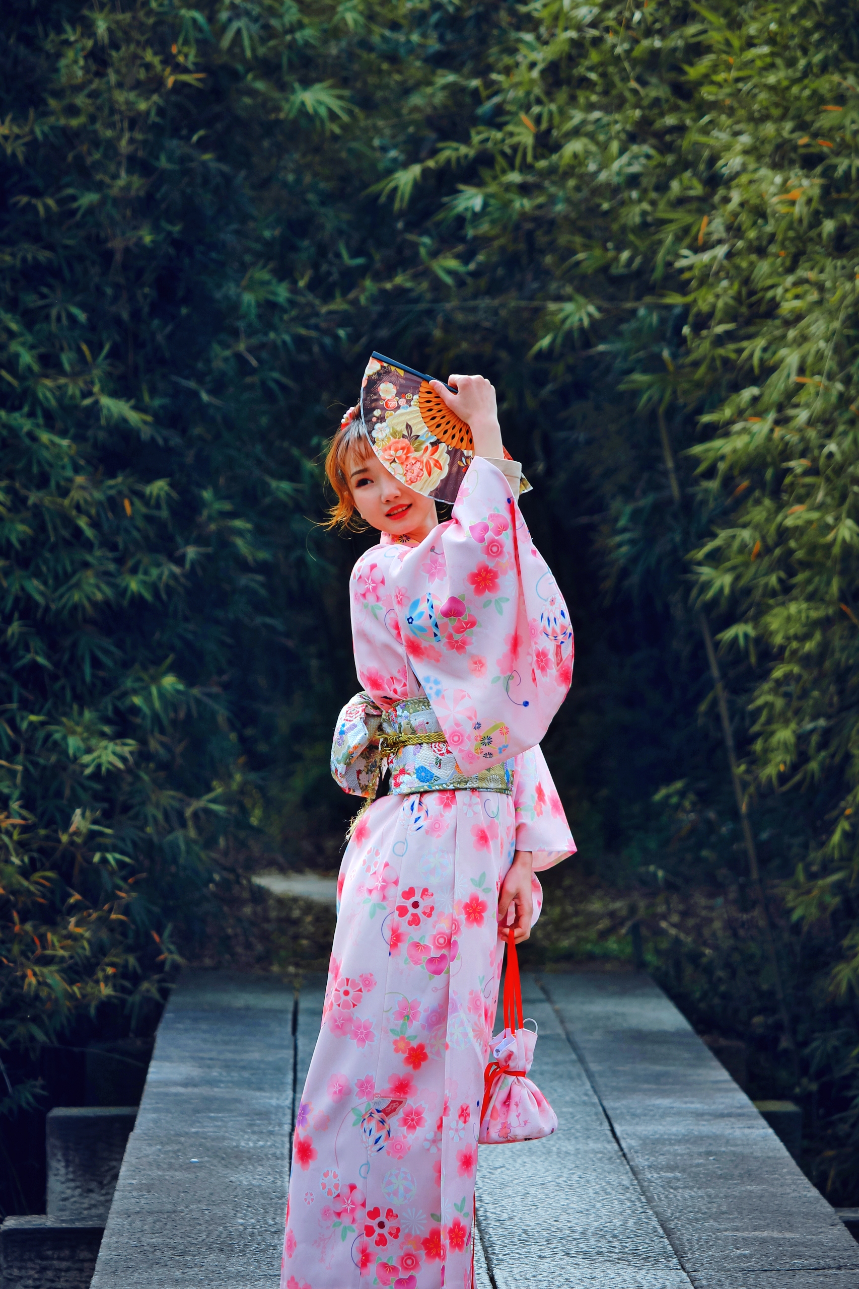 日式和服摄影构图教程，一分钟就会